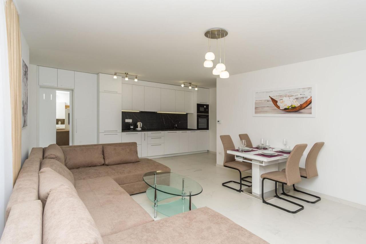 Apartmani Simi - The Sun Crikvenica Luaran gambar
