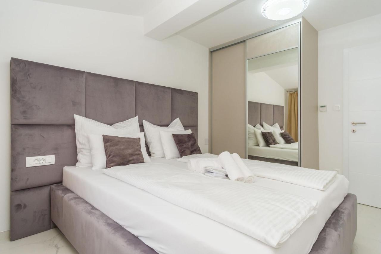 Apartmani Simi - The Sun Crikvenica Luaran gambar